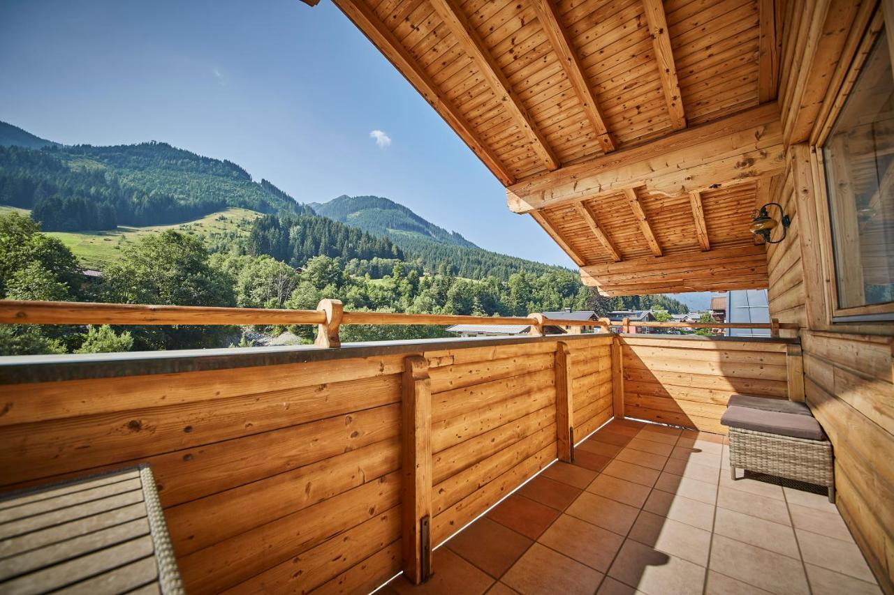 Appartements Haus Alexander ザールバッハ・ヒンターグレム エクステリア 写真
